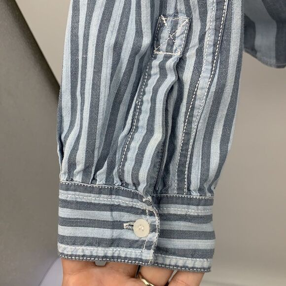 Levi’s Vintage Denim Button Up Striped Shirt XL - Picture 5 of 7